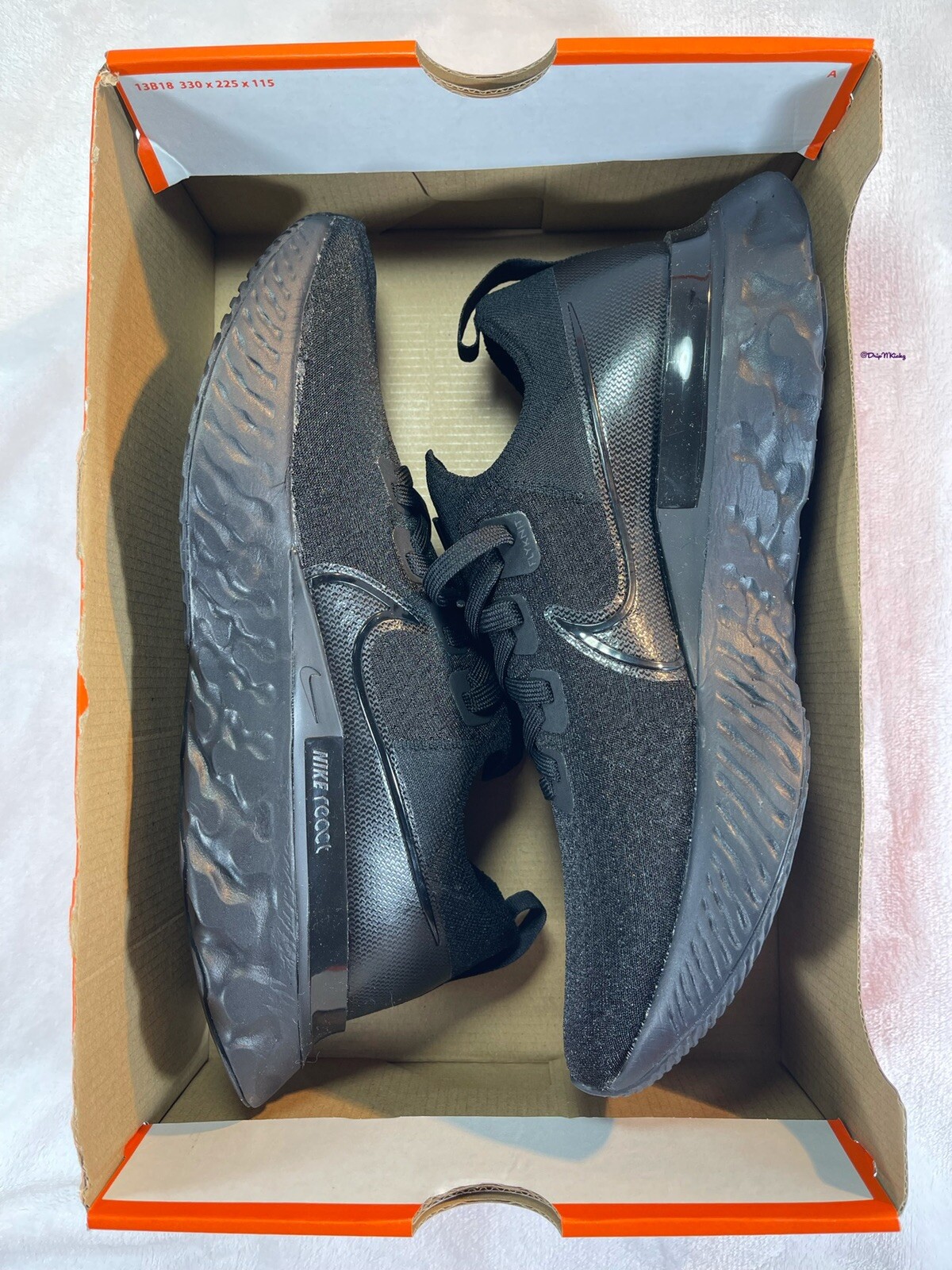 react infinity run flyknit triple black