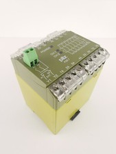 Pilz PZE 7 6S / 1Ö safety relay 474050 safety relay