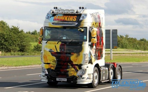 Tekno Paul Hawkins DAF XF Euro 6 Super Space Cab 76224 - Bild 5 von 5