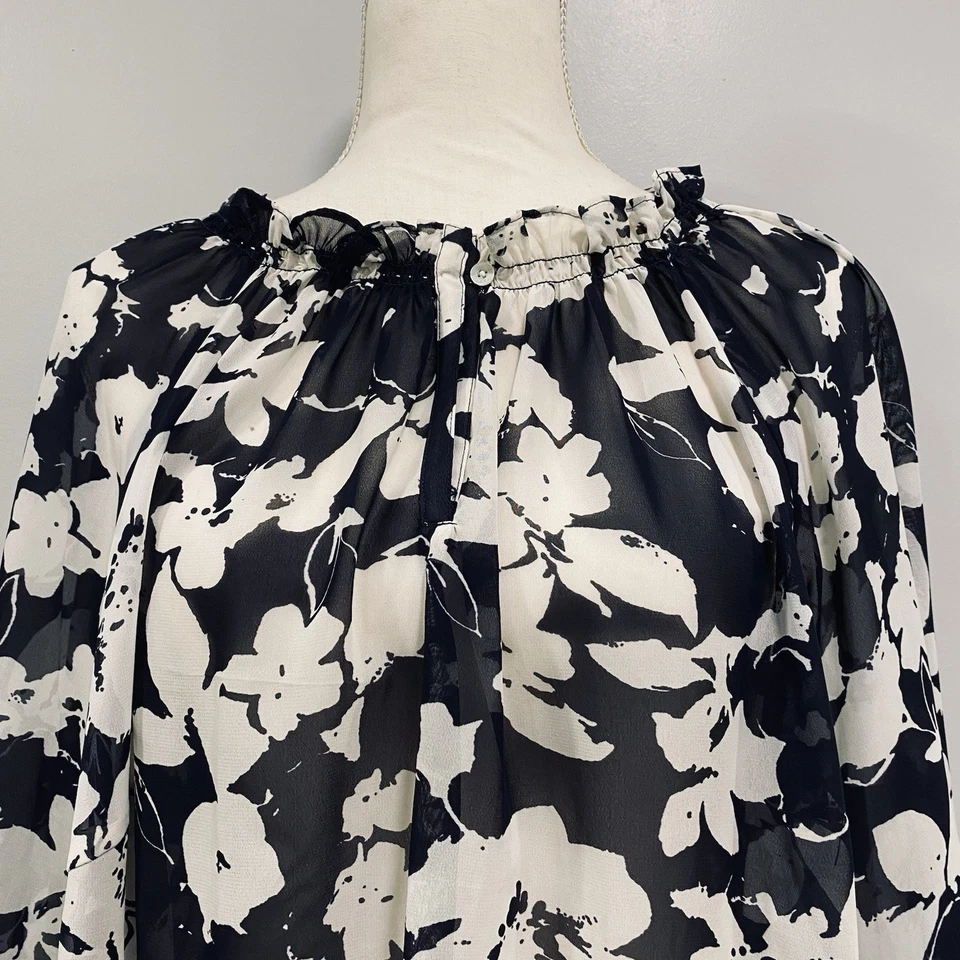 CHAPS 2X Blusa Feminina Azul Marinho Branca Floral Camponesa Transparente Cottagecore Chique Praia - Imagem 2 de 4