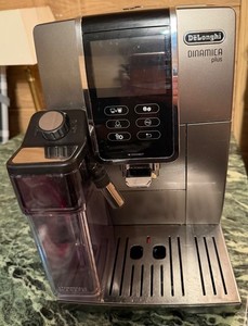 DeLonghi ECAM 376.95.T Dinamica plus Titan Kaffeevollautomat Delongi