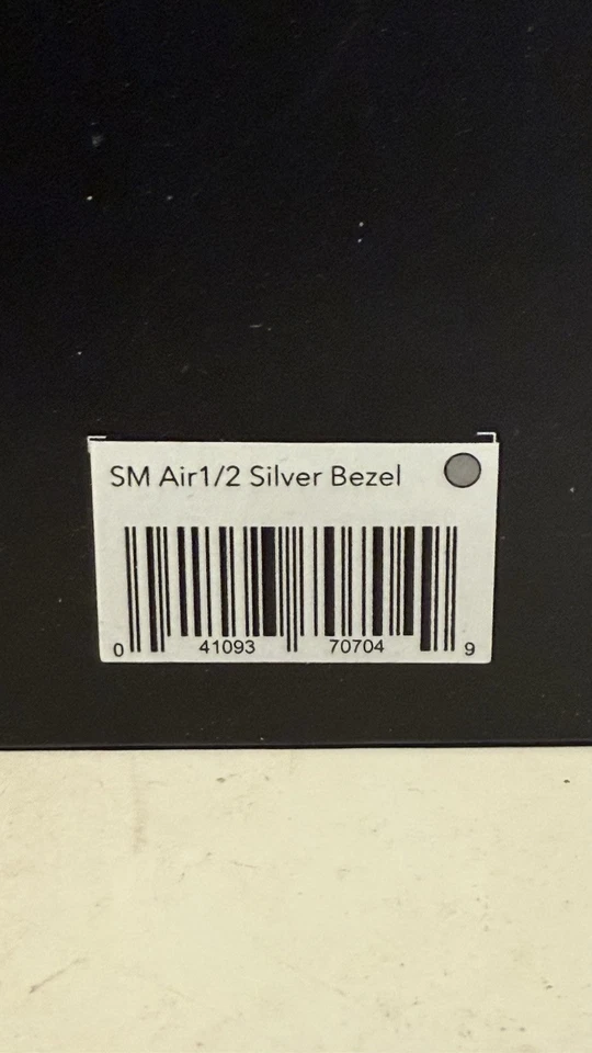 iPort Surface Mount iPad Air1/2 Silver Bezel - Image 4 of 4