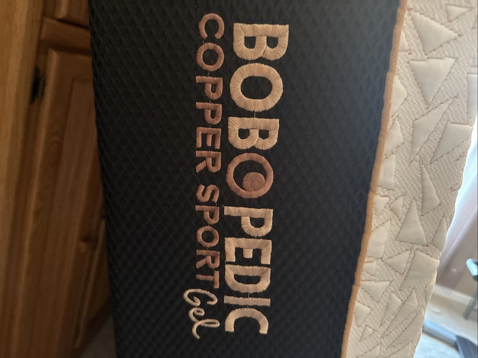 Bobopedic King Size Mattress w/ Plush And Firm Side NO DELIVERY DM if Interested - Image 4 of 4