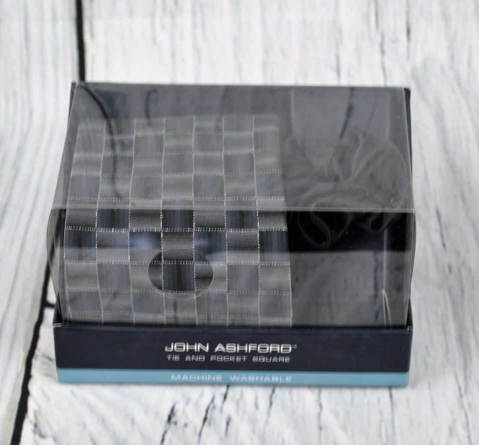 Corbata y Cuadrado de Bolsillo John Ashford Para Hombre Clásico Gris Caja de Regalo Corbata 3.5"X59" Foto 3 de 4