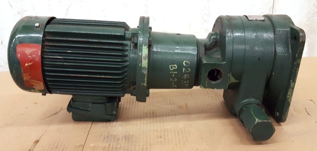 ABB MOTOR, GU 90 L4AT, 3 PHASE, 1.5/1.8 KW, GEBR STEIMEL REDUCER, BMS3-25 RD
