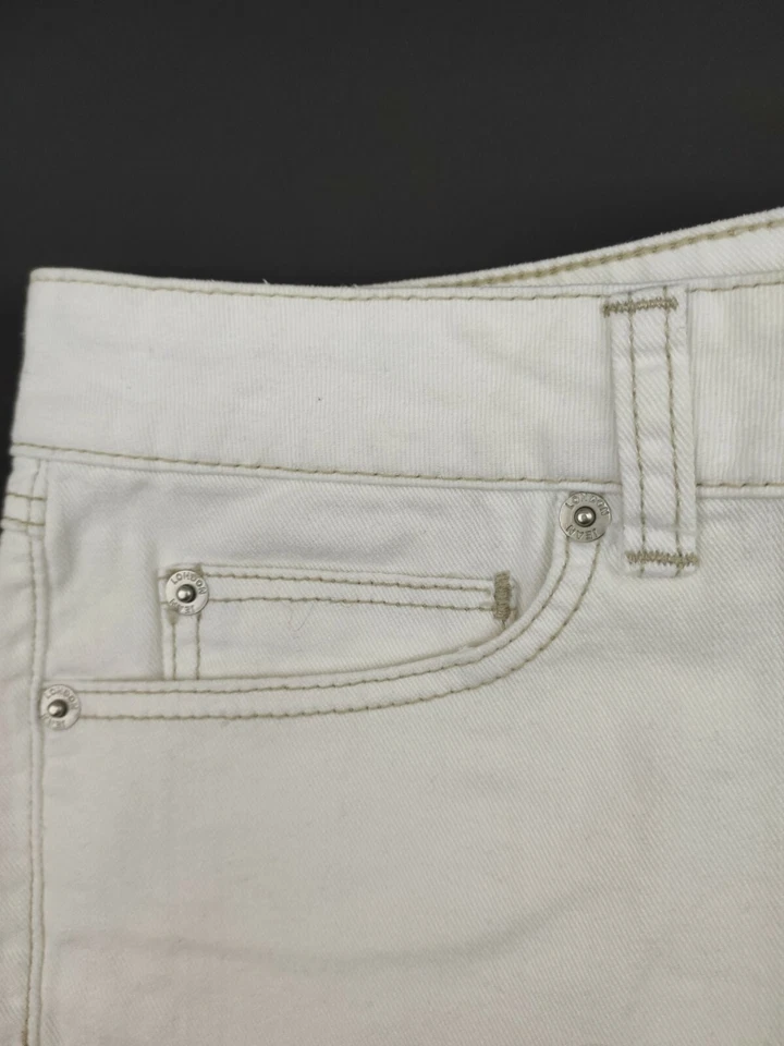 Pantalones cortos London Jean elásticos para mujer hipster blancos cintura 33 tiro bajo Foto 2 de 4