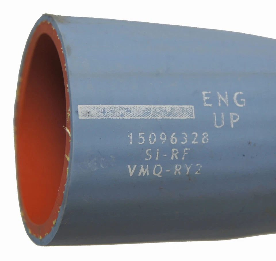 03-09 Topkick/Kodiak C6500-C8500 Manguera de radiador superior de silicona azul nueva 15096328 Foto 3 de 4