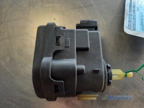 Stellmotor Scheinwerfer links Renault Vel Satis BJ 8200006664 P2927116