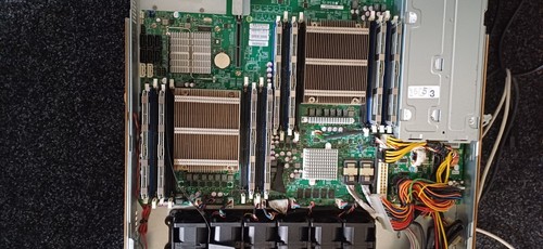 SUPERMICRO SYS-1027R-72RFTP 1U Rackmount SuperServer Dual LGA 2011 - Afbeelding 3 van 3