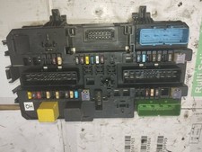 Opel Zafira B 2006 Diesel Sicherungskasten 13220831 RKR34590