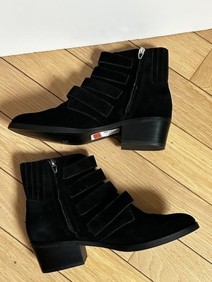 Dolce Vita Tavon Black Suede Buckle Accented Ankle Boot Size 9