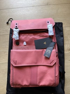 Vinta Supply New Unisex Modular Travel Camera C1N Coral Backpack + 2 Extras NWT