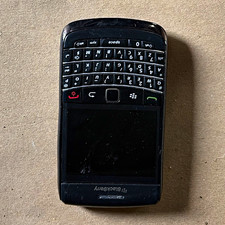 BlackBerry Passport 128GB Black Bar QWERTY Single SIM 2G/3G GSM 850 5MP