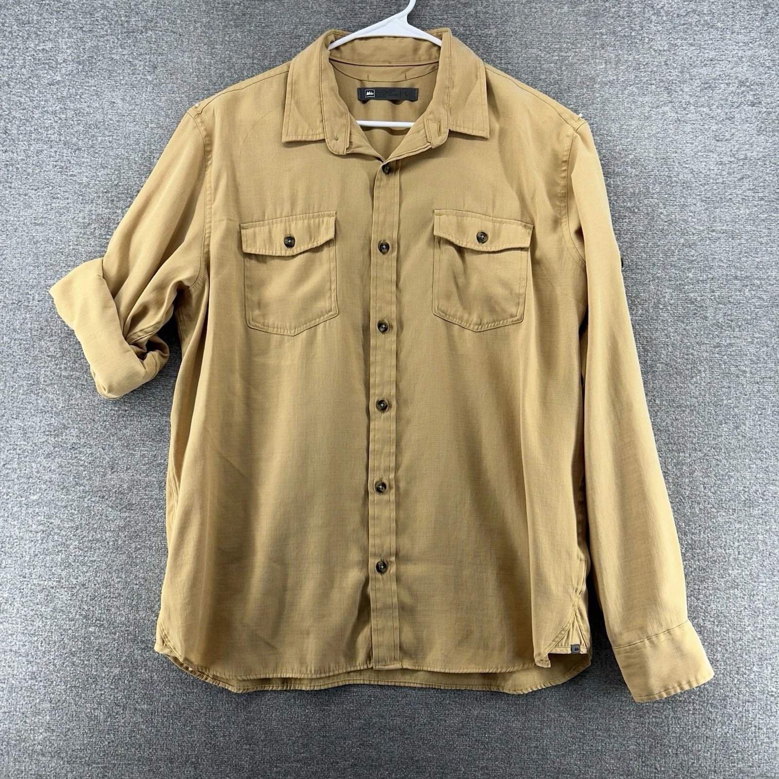 REI Co-op Roll Tab Shirt Men Size Large Yellow Hiking Outdoor Button Up