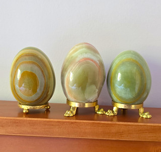 Set of 3 Polished Onyx Egg Minerals/Crystals Figurines on Brass Stands
