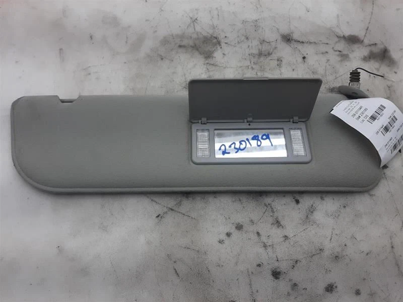 Parasol pasajero con iluminación 03-08 Ford E150 Van 8C2Z1604104CB Foto 2 de 4