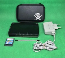 NINTENDO CONSOLE 3DS NERA CON CARICABATTERIE PENNINO E CUSTODIA