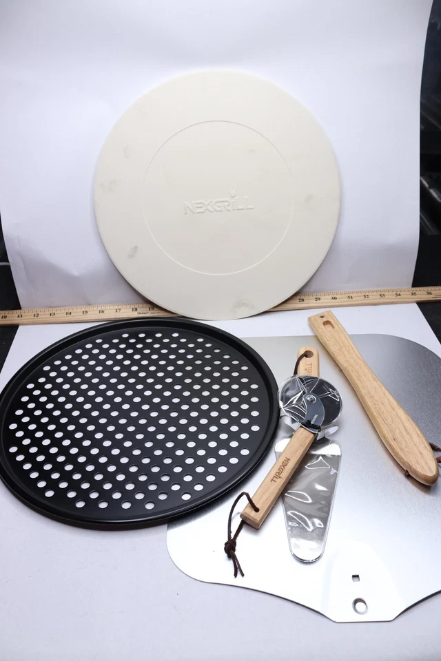 (5-Pk) Nexgrill Premium Pizza Kit 530-0045G Foto 3 de 4