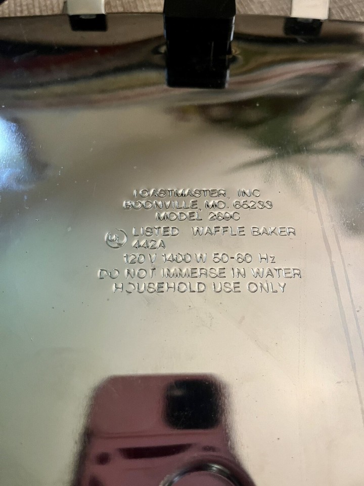 Waffle Maker Sandwich Grill Removable Reverse Grids Toastmaster 269C