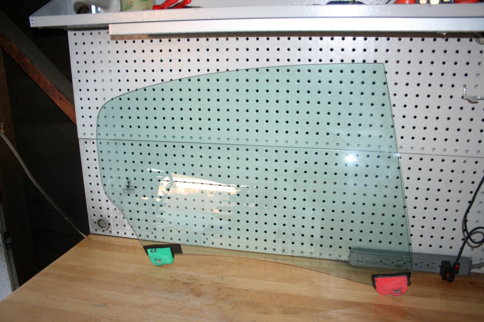 2007 Maserati Quattroporte M139 Rear Right Passenger Door Window Glass OEM