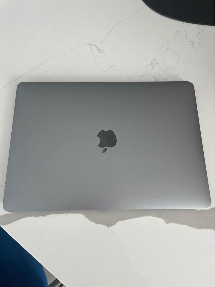 Apple MacBook Pro 13.3