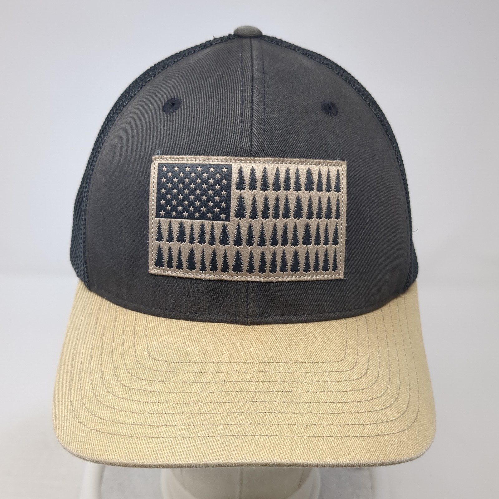 Tree Flag Patch Fitted Mesh Back Trucker Hat Gray… - image 2