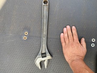 bahco adjustable spanner 15 " OPEN CLOSES MECHANIC FARMER WRENCH D I Y ENGINEER