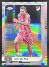 Lionel Messi Chrome 2025 Prism Refractor #10