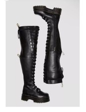 Dr Marten 22i Audrek Black Leather  (6)