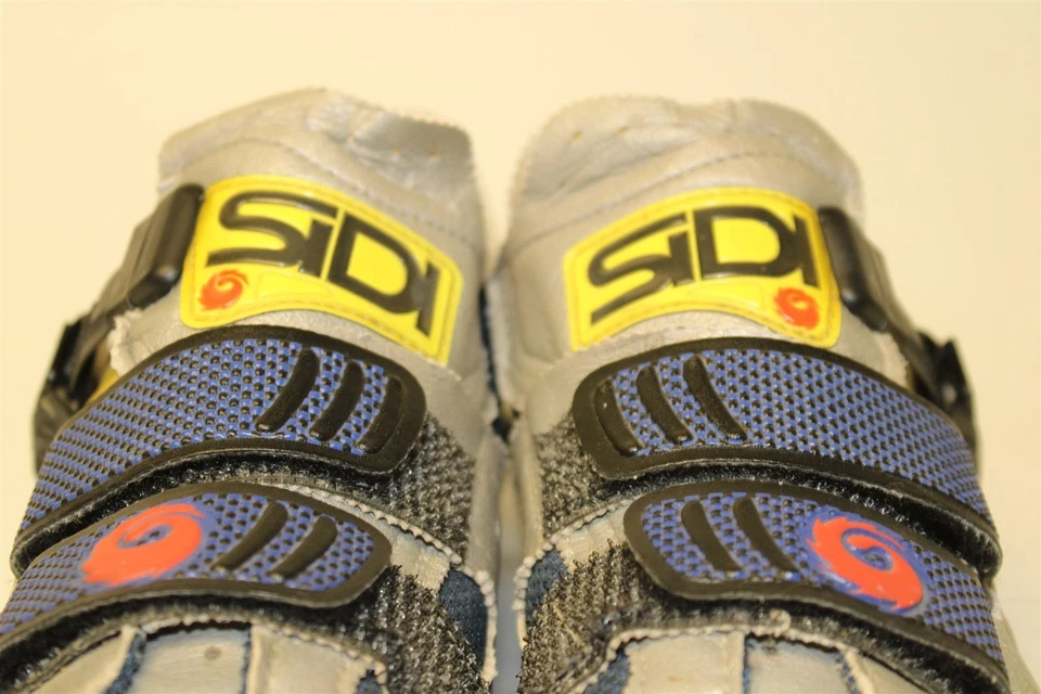 Женские кожаные туфли SiDI размер 9 41 сделано в Италии для шоссейного велоспорта с 3 болтами и храповым ремешком - Изображение 3 из 4