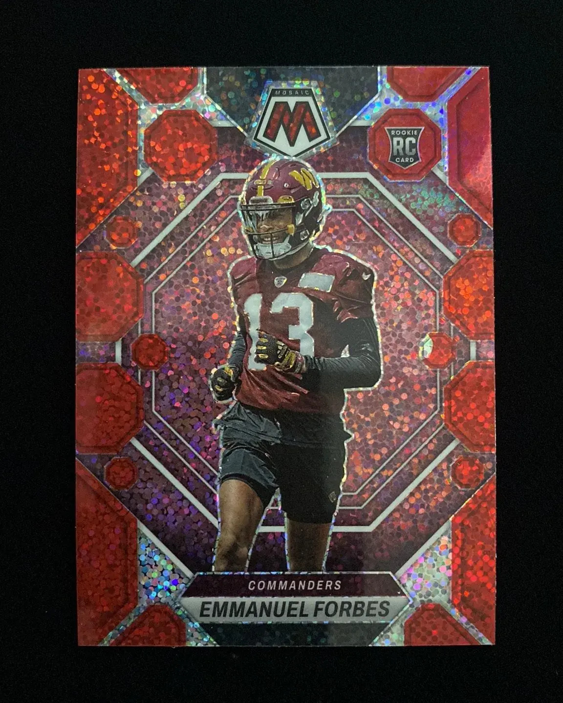 2023 Panini Mosaic Red Sparkle #319 Emmanuel Forbes RC Rookie Commanders JP