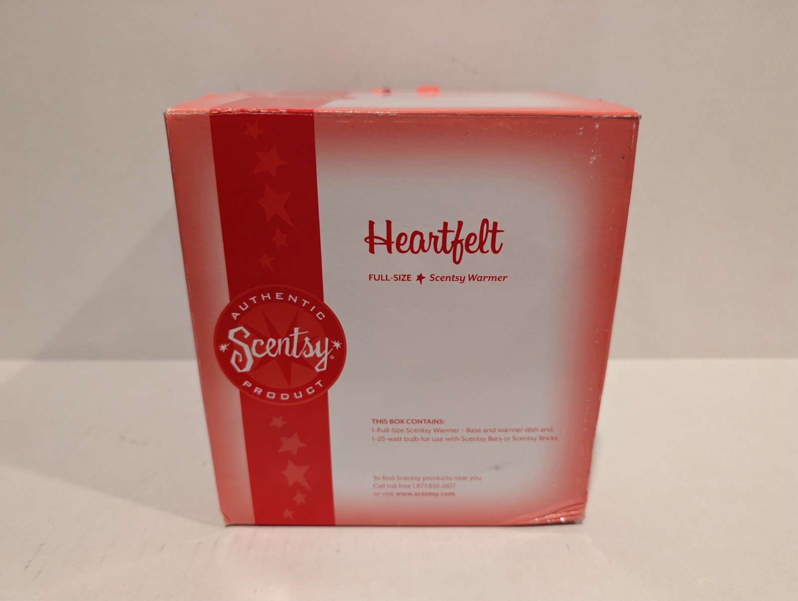Scentsy Wax Warmer | Heartfelt | Embossed Heart | Rare | NEW in Box