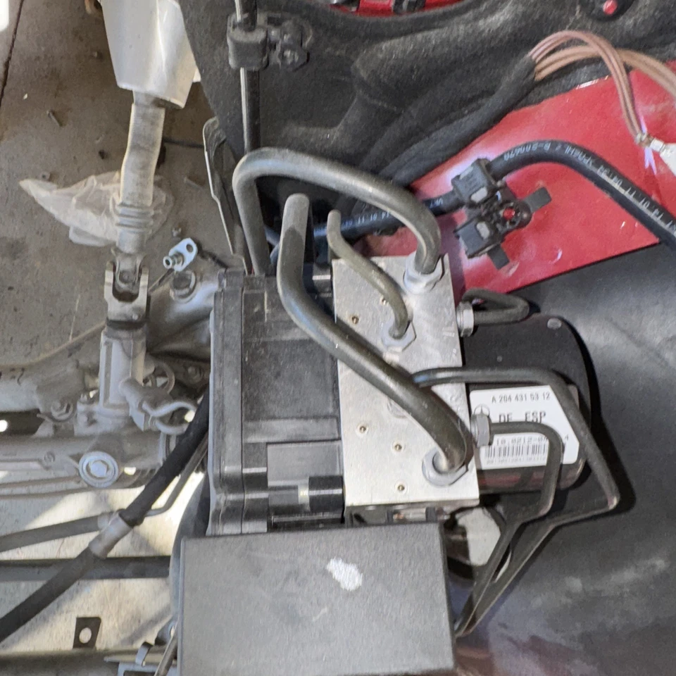 Bomba de freno ABS hidráulica ESP sistema antibloqueo 08-11 OEM Mercedes W204 C300 Foto 2 de 4