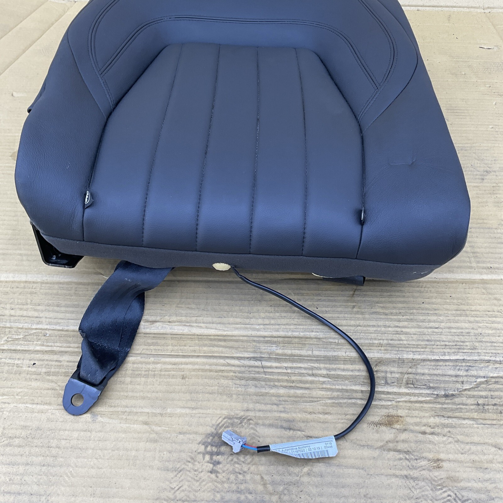 2014-2019 MASERATI QUATTROPORTE RIGHT PASSENGER REAR UPPER SEAT CUSHION OEM