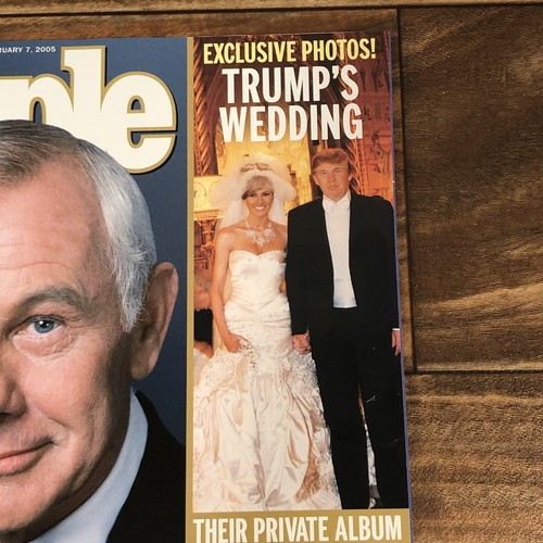 People Magazine Feb 7 2005 Johnny Carson Donald Trump & Melania Wedding NM - Picture 2 of 11