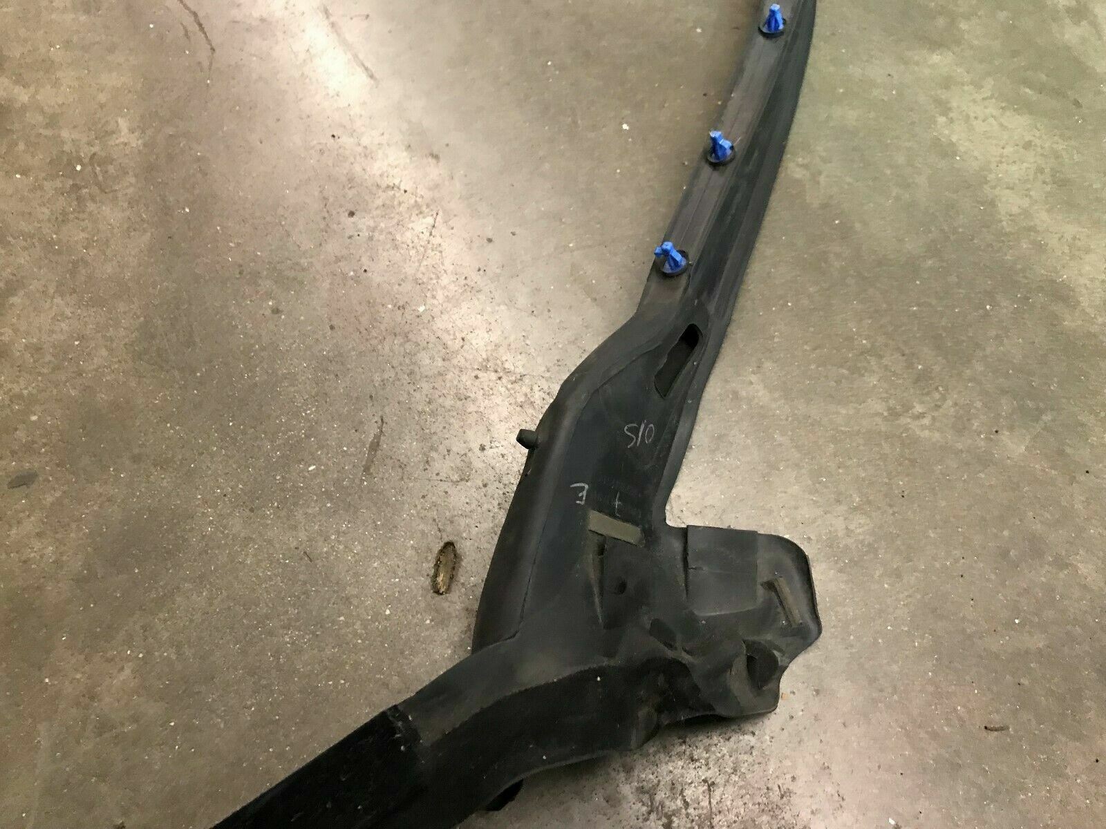LAMBORGHINI GALLARDO COUPE DRIVER LEFT DOOR RUBBER SEAL GASKET OEM 400837911