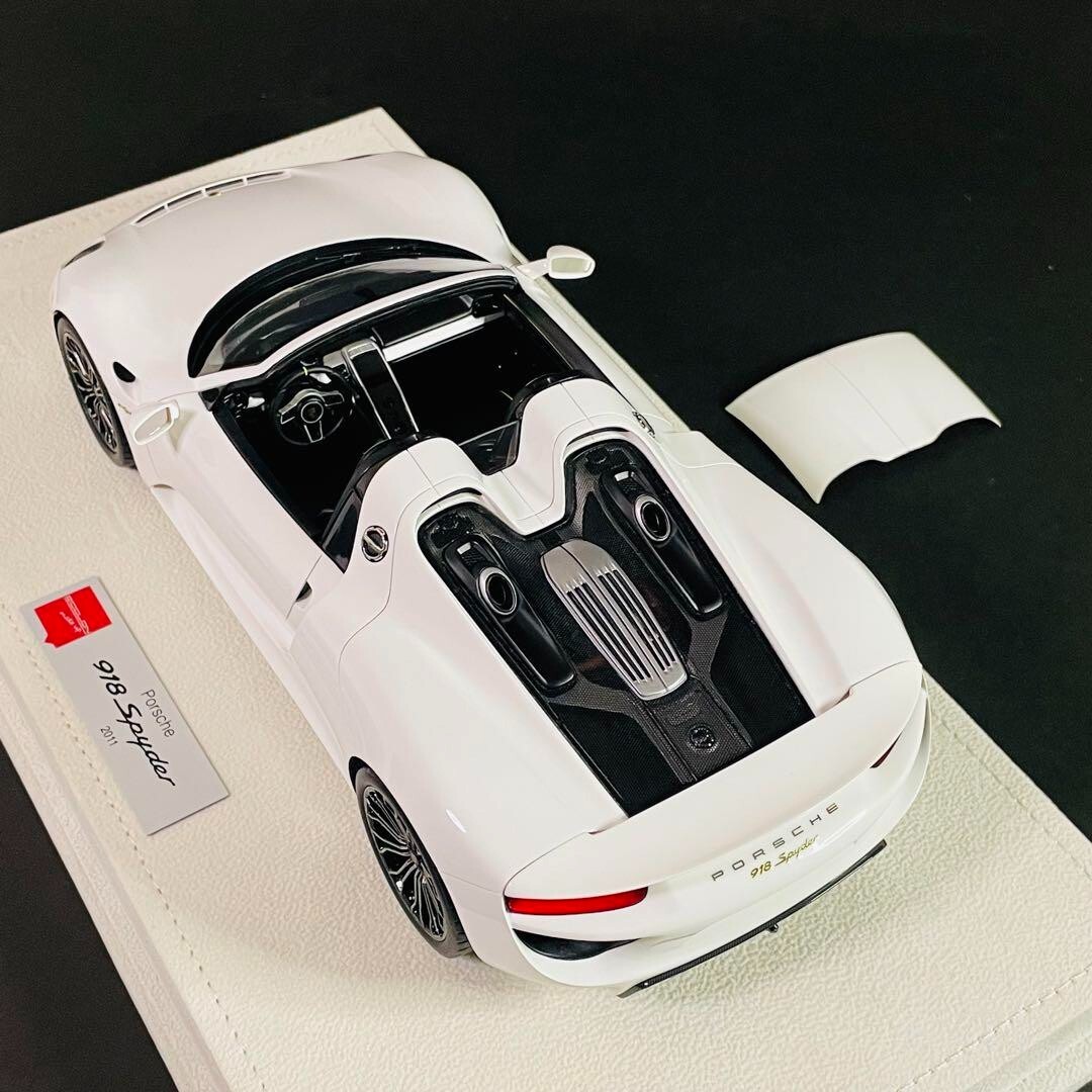 1/18 MAKE UP アイドロン ポルシェ 918 スパイダー 2011 アイドロン EM568E ポルシェ 918 スパイダー 2011 リキッド