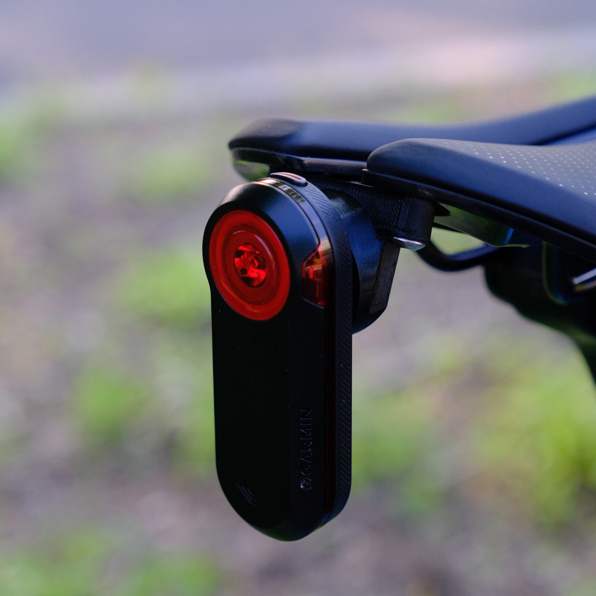 アクセサリー Garmin Varia RTL515 Framesandgear Garmin Varia or Wahoo Trackr Add-On Mount