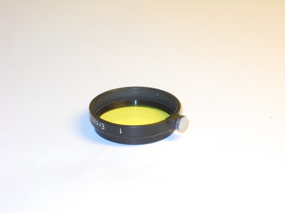 Ernst Leitz GmbH Wetzlar Germany Yellow Filter #1 in extremely