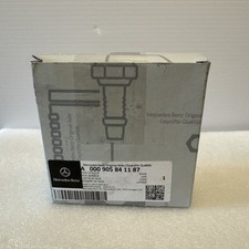 Genuine Mercedes-Benz NOX Sensor 000-905-84-1...