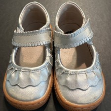 LIVIE AND LUCA Silver Ruffle Mary Jane s Shoes SZ 5 Little Girls Dress