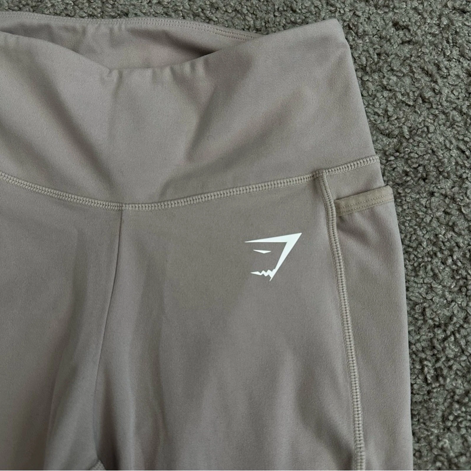 gymshark light mauve leggings