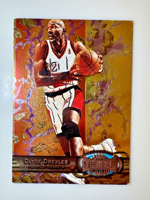 SkyBox 1997-98 Metal Universe Clyde Drexler #93 Houston Rockets Basketball Card