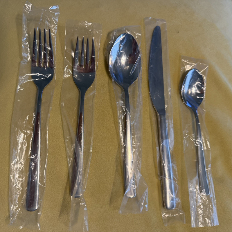 WMF Manaos 5-Piece Place Setting Stainless Steel Silver Flatware Set Modern