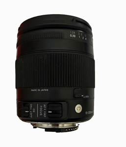 Sigma 18-200mm f/3.5-6.3 DC Zoom Lens Nikon F Mount AF/MF 62mm