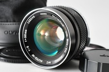 Fast neuwertig Olympus OM-System Zuiko MC Auto-W 35 mm f/2 MF Weitwinkelobjektiv JAPAN