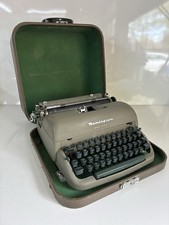 Remington Quiet-Riter Miracle Tab Typewriter Vintage 1950’s w/ Case Works thumbnail