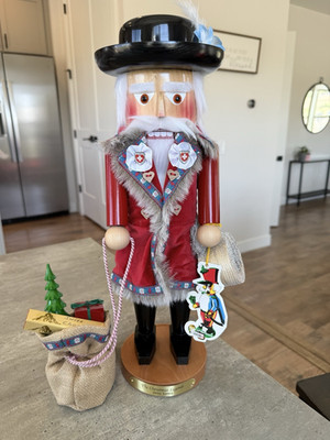 Steinbach Swiss Santa Nutcracker Christmas Legends Limited Edition Handmade 14in