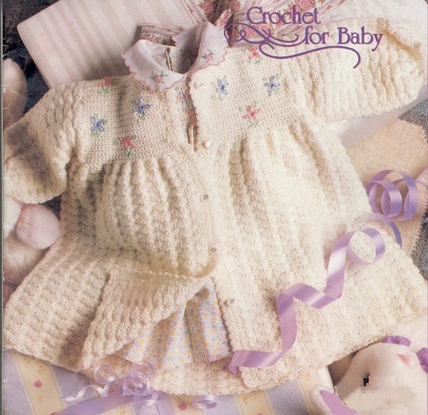 Tesoros de ganchillo para bebé (3-18 meses) abrigo vestido suéter cuento de hadas colmena hilo Foto 2 de 4