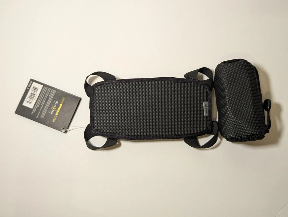 OtterBox Utility Series Latch II Case w/ Accessory Bag for 10 Inch Tablets/iPad - Image 4 of 4